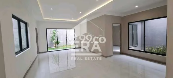 Jual Rumah Mewah Elegan Dengan View Eksklusif di Cipinang, Jakarta Timur Jual Rumah Mewah Elegan Dengan View Eksklusif di Cipinang, Jakarta Timur