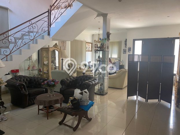 Rumah Elit LB 250m2 Siap Huni Desain Elegan di Cibubur, Bekasi Rumah Elit LB 250m2 Siap Huni Desain Elegan di Cibubur, Bekasi