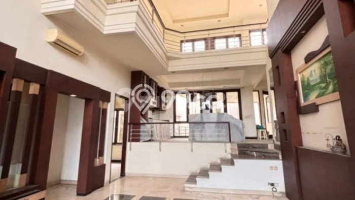 Dijual Rumah Elit Exclusive di Mulyorejo, Surabaya Dijual Rumah Elit Exclusive di Mulyorejo, Surabaya