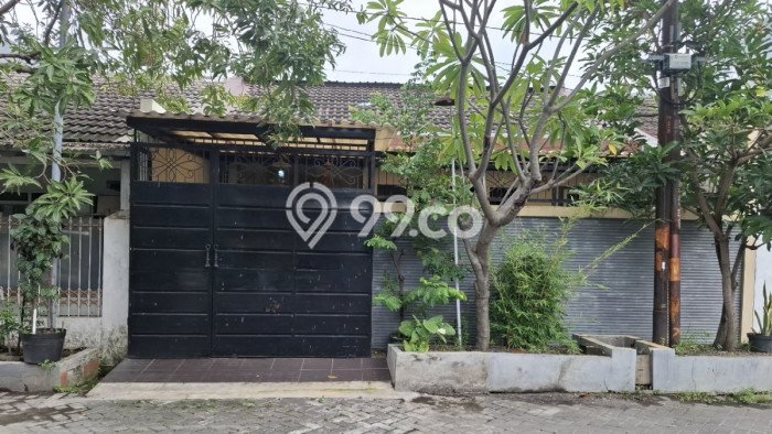 Rumah Cantik Siap Huni Di Mulyorejo Luas 200m2 Lokasi Strategis Rumah Cantik Siap Huni Di Mulyorejo Luas 200m2 Lokasi Strategis