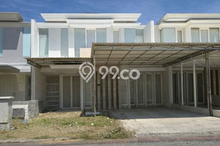 Rumah Luxury Modern Tanpa Renovasi di Pakuwon City Surabaya Rumah Luxury Modern Tanpa Renovasi di Pakuwon City Surabaya