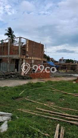 Miliki sekarang Vila Kawasan , Ukuran 120m2m², Dekat ke fasilitas Miliki sekarang Vila Kawasan , Ukuran 120m2m², Dekat ke fasilitas