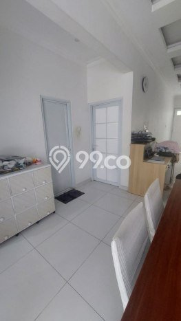 Rumah Luas Asri 4 KT Siap Pakai di Kemang Pratama Bekasi Rumah Luas Asri 4 KT Siap Pakai di Kemang Pratama Bekasi