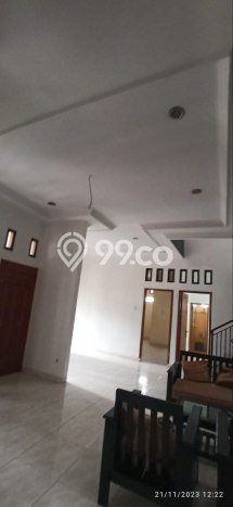 Rumah Modern Minimalis 4 Kamar Siap Huni di Setu Rumah Modern Minimalis 4 Kamar Siap Huni di Setu