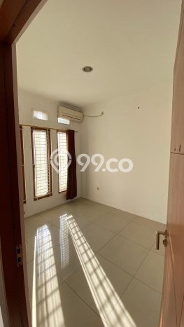Rumah Luas Asri 5 KT Siap Pakai di Jatimulya Bekasi Rumah Luas Asri 5 KT Siap Pakai di Jatimulya Bekasi