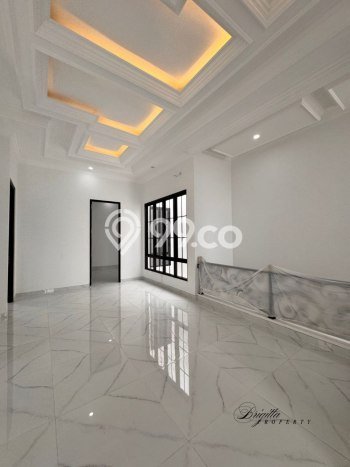 Hunian Elit LB 230m2 Siap Huni Desain Elegan di Surabaya Kota, Surabaya Hunian Elit LB 230m2 Siap Huni Desain Elegan di Surabaya Kota, Surabaya