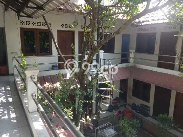 Rumah Kost untuk Dijual di Bojongsoang dengan 33 KT, 33 KM, Luas 600m2 Rumah Kost untuk Dijual di Bojongsoang dengan 33 KT, 33 KM, Luas 600m2
