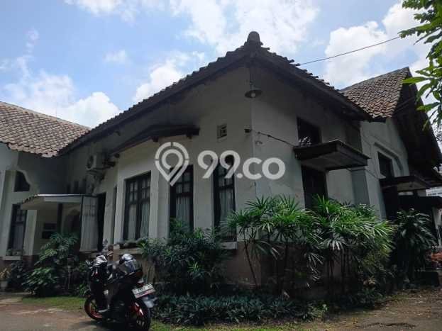 Rumah Luxury Modern Siap Huni di Gatot Subroto Bandung Rumah Luxury Modern Siap Huni di Gatot Subroto Bandung