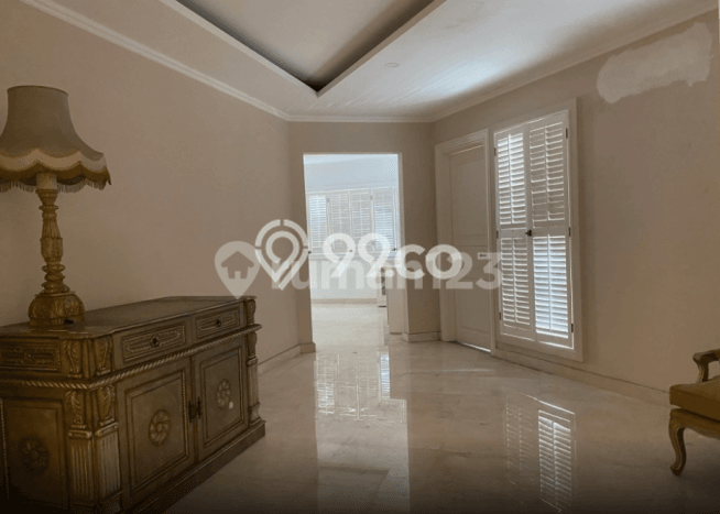 Rumah Eksklusif Siap Huni LT 707m2 di Menteng, Jakarta Pusat Rumah Eksklusif Siap Huni LT 707m2 di Menteng, Jakarta Pusat