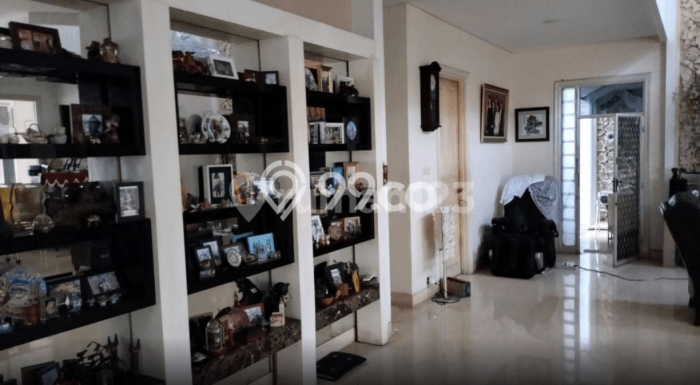 Rumah Eksklusif Siap Huni LT 500m2 di Kebayoran Baru, Jakarta Selatan Rumah Eksklusif Siap Huni LT 500m2 di Kebayoran Baru, Jakarta Selatan