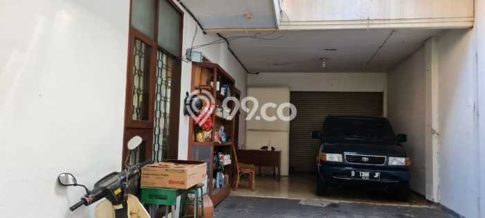 Siap Huni Hunian Elit 5 Kamar di Sukajadi Dekat ke Mana Pun Siap Huni Hunian Elit 5 Kamar di Sukajadi Dekat ke Mana Pun