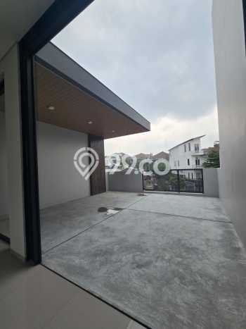 Ruko Dijual di Prime Area Bandung Luas 178m2 Ruko Dijual di Prime Area Bandung Luas 178m2
