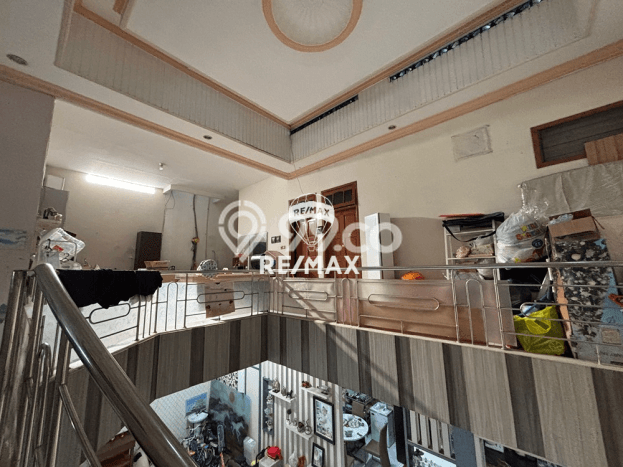 Jual Rumah Mewah Megah Dengan View Cantik di Sukomanunggal, Surabaya Jual Rumah Mewah Megah Dengan View Cantik di Sukomanunggal, Surabaya