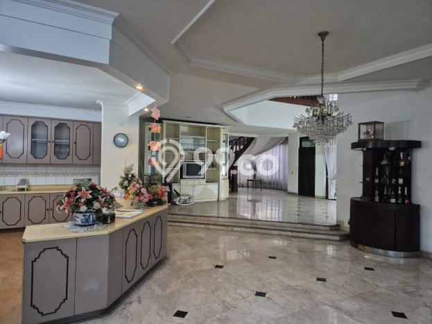 Hunian Elit LB 607m2 Siap Pakai Desain Elegan di Kota Bambu Utara, Jakarta Barat Hunian Elit LB 607m2 Siap Pakai Desain Elegan di Kota Bambu Utara, Jakarta Barat