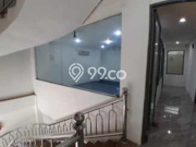 Unit Kantor Disewa Lokasi Gambir, Jakarta Pusat Spesifikasi Luas Bangunan 180m2 Unit Kantor Disewa Lokasi Gambir, Jakarta Pusat Spesifikasi Luas Bangunan 180m2