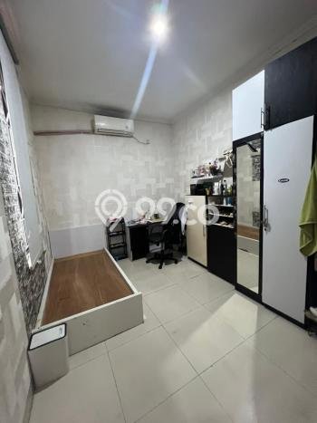 Rumah Elit LB 630m2 Siap Huni Desain Elegan di Pondok Kelapa, Jakarta Timur Rumah Elit LB 630m2 Siap Huni Desain Elegan di Pondok Kelapa, Jakarta Timur