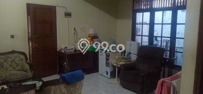 Rumah Elit Modern Siap Huni di Kedoya Utara Jakarta Barat Rumah Elit Modern Siap Huni di Kedoya Utara Jakarta Barat