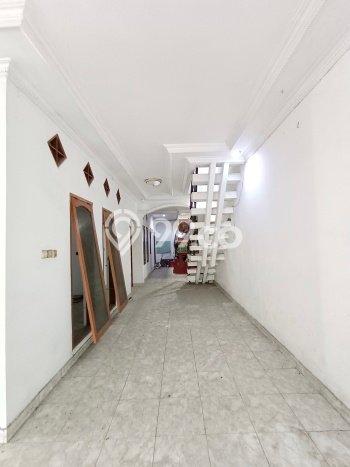 Rumah Modern 4 KT LT 120m2 di Harapan Indah Rumah Modern 4 KT LT 120m2 di Harapan Indah