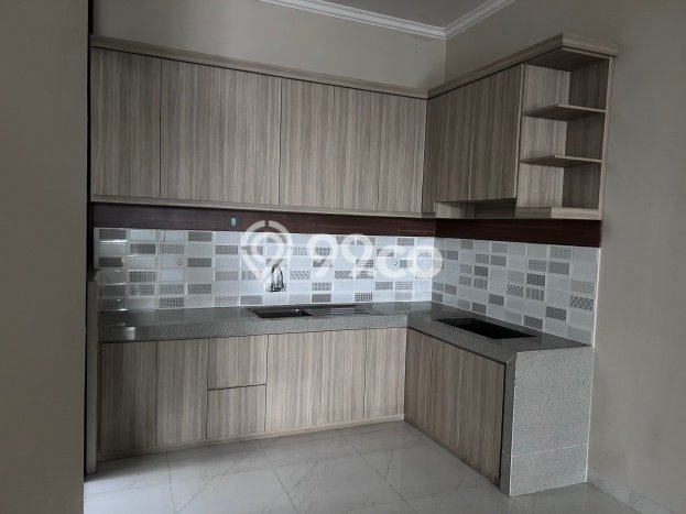 Disewakan Rumah Murah di Villa Melati Mas Tangerang Selatan Punya 3 KT Disewakan Rumah Murah di Villa Melati Mas Tangerang Selatan Punya 3 KT