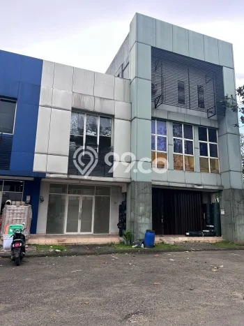 Unit Ruko Disewakan di Alam Sutera di Area Ramai & Strategis Unit Ruko Disewakan di Alam Sutera di Area Ramai & Strategis