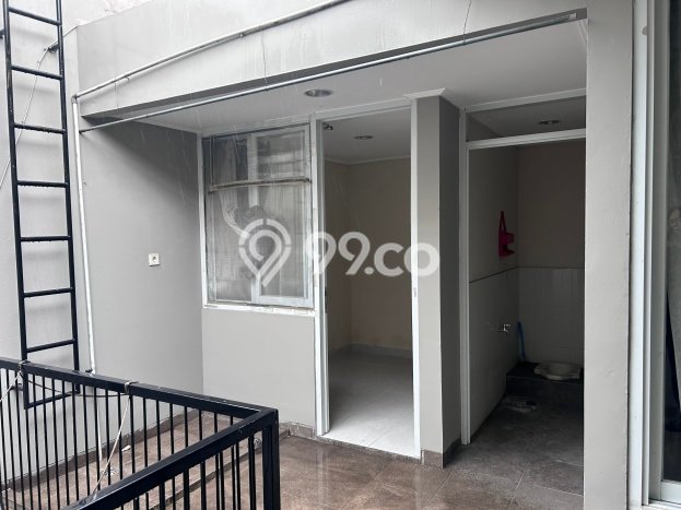 Rumah sewa siap pakai 3 KT di Serpong Regency Melati Mas, Tangerang Selatan Rumah sewa siap pakai 3 KT di Serpong Regency Melati Mas, Tangerang Selatan