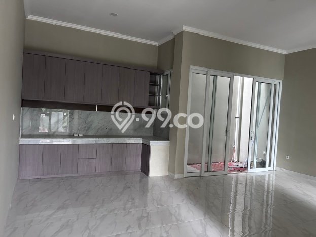 Dijual Rumah Eksklusif 3 KT di Villa Melati Mas, Tangerang Selatan Dijual Rumah Eksklusif 3 KT di Villa Melati Mas, Tangerang Selatan