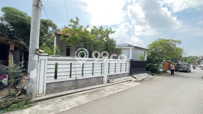 Rumah Modern Cantik 3 KT Bisa Langsung Pindah di Grogol Rumah Modern Cantik 3 KT Bisa Langsung Pindah di Grogol