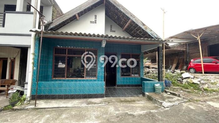 Dijual Cepat Rumah Bagus Siap Huni LB 100m2 di Jebres, Surakarta Dijual Cepat Rumah Bagus Siap Huni LB 100m2 di Jebres, Surakarta