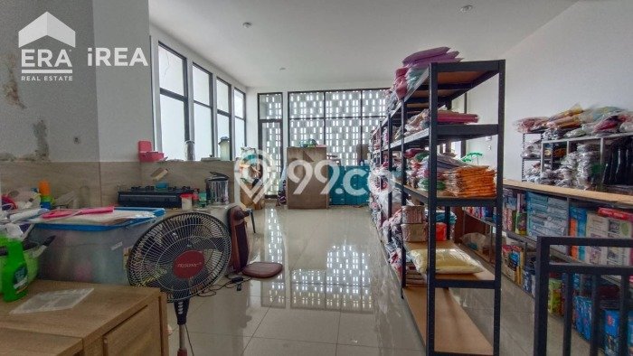 Disewakan Ruko komersial di Tegalrejo luas bangunan 414m2 Disewakan Ruko komersial di Tegalrejo luas bangunan 414m2