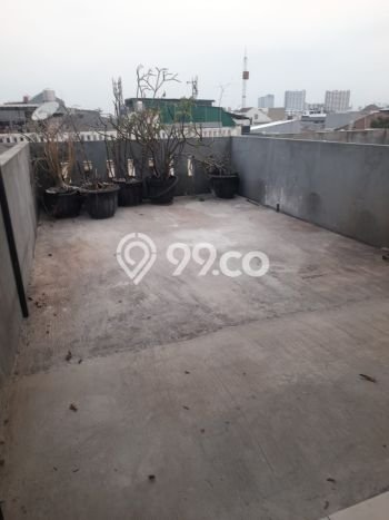 Ruko untuk Disewa di Pusat Jakarta Barat Luas Bangunan 210m2 Ruko untuk Disewa di Pusat Jakarta Barat Luas Bangunan 210m2