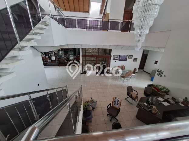 Jual Rumah Mewah Elegan Dengan View Cantik di Setiabudi, Bandung Jual Rumah Mewah Elegan Dengan View Cantik di Setiabudi, Bandung