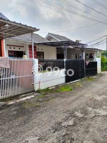 Jual Rumah Murah Meriah Parongpong Punya 2 KT & LT 60m2 Jual Rumah Murah Meriah Parongpong Punya 2 KT & LT 60m2