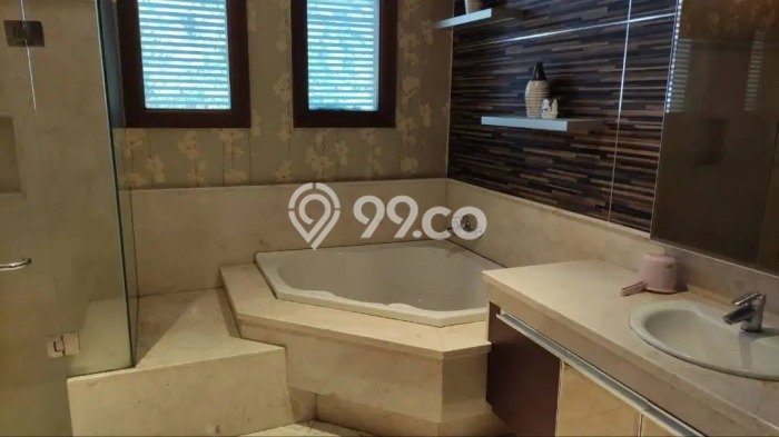 Hunian Mewah Dijual LT 164m2 di Cidadap, Bandung Hunian Mewah Dijual LT 164m2 di Cidadap, Bandung