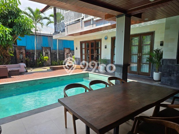 KESEMPATAN EMAS! Vila Kawasan Gianyar, Dimensi 300m2m², Kawasan Potensial dengan nilai naik KESEMPATAN EMAS! Vila Kawasan Gianyar, Dimensi 300m2m², Kawasan Potensial dengan nilai naik