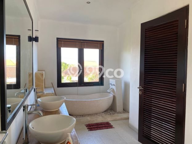 Rumah Mewah Dijual LT 330m2 di Gianyar, Gianyar Rumah Mewah Dijual LT 330m2 di Gianyar, Gianyar