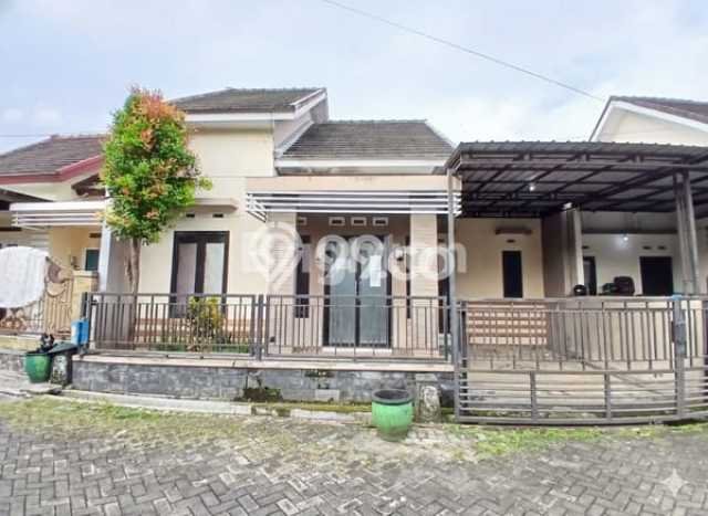 Sewa Rumah Murah di Soekarno Hatta Malang dengan 3 KT Sewa Rumah Murah di Soekarno Hatta Malang dengan 3 KT