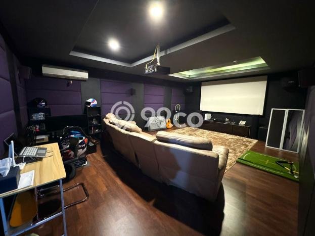 Rumah Elit Modern Siap Huni di Pantai Indah Kapuk Jakarta Utara Rumah Elit Modern Siap Huni di Pantai Indah Kapuk Jakarta Utara