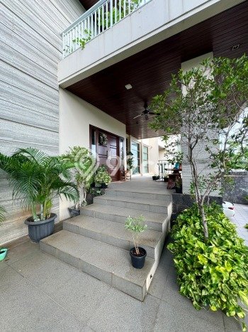 Rumah Elit Modern Siap Huni di Pantai Indah Kapuk Jakarta Utara Rumah Elit Modern Siap Huni di Pantai Indah Kapuk Jakarta Utara