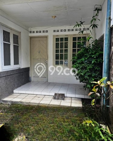 Rumah Elit Modern Tanpa Renovasi di Oro-Oro Dowo Malang Rumah Elit Modern Tanpa Renovasi di Oro-Oro Dowo Malang
