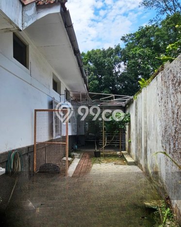Rumah Elit Modern Tanpa Renovasi di Oro-Oro Dowo Malang Rumah Elit Modern Tanpa Renovasi di Oro-Oro Dowo Malang