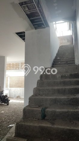 Disewakan Ruko di Kawasan Ramai Bondongan Luas 400m2 Disewakan Ruko di Kawasan Ramai Bondongan Luas 400m2
