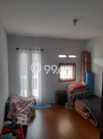 Rumah Minimalis 4 KT di Sudirman Bandung Rumah Minimalis 4 KT di Sudirman Bandung