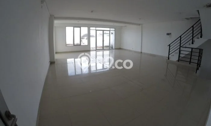 Ruko untuk Disewa di Pusat Bandung Luas Bangunan 288m2 Ruko untuk Disewa di Pusat Bandung Luas Bangunan 288m2