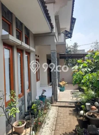 Rumah Minimalis 4 KT di Sudirman Bandung Rumah Minimalis 4 KT di Sudirman Bandung