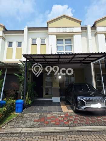 For Sale Rumah 3 Kamar Lokasi Strategis Nyaman dan Strategis di BSD For Sale Rumah 3 Kamar Lokasi Strategis Nyaman dan Strategis di BSD