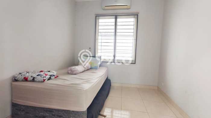 Jual Rumah Luas Elegan Dengan View Eksklusif di Gading Serpong, Tangerang Jual Rumah Luas Elegan Dengan View Eksklusif di Gading Serpong, Tangerang