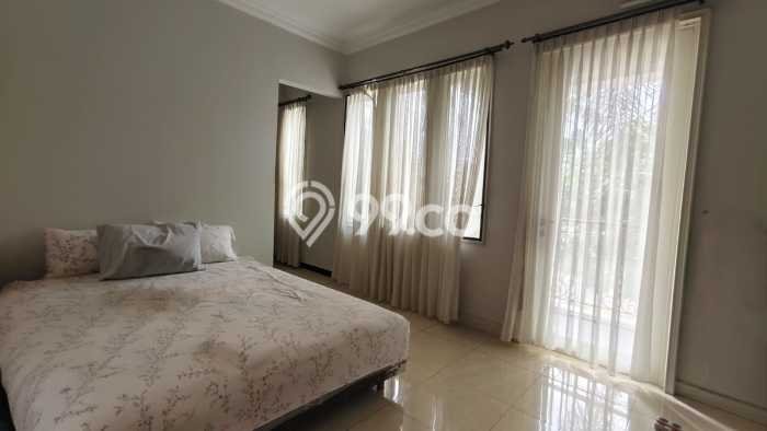 Jual Rumah Luas Elegan Dengan View Eksklusif di Gading Serpong, Tangerang Jual Rumah Luas Elegan Dengan View Eksklusif di Gading Serpong, Tangerang