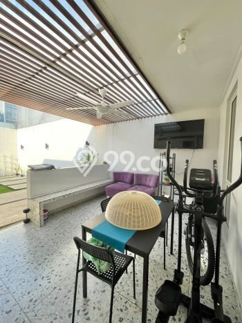 Jual Rumah Mewah Megah Dengan View Cantik di Alam Sutera, Tangerang Jual Rumah Mewah Megah Dengan View Cantik di Alam Sutera, Tangerang
