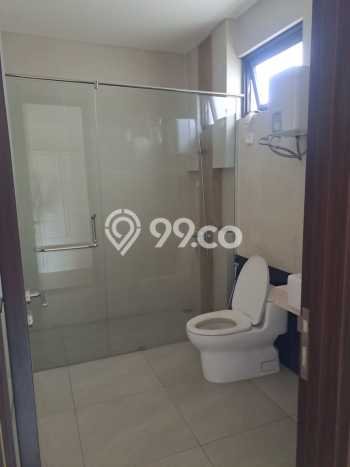 Rumah Elit Modern Siap Huni di BSD Tangerang Rumah Elit Modern Siap Huni di BSD Tangerang