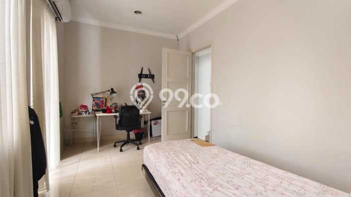 Jual Rumah Luas Elegan Dengan View Eksklusif di Gading Serpong, Tangerang Jual Rumah Luas Elegan Dengan View Eksklusif di Gading Serpong, Tangerang